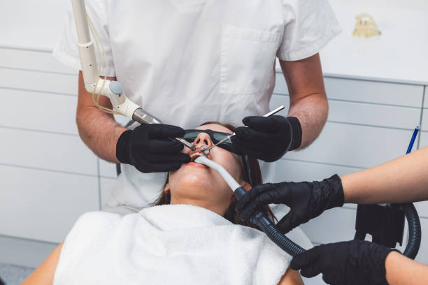 Best Emergency Root Canal Treatment in Wlowbrook, IL